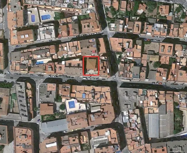 SOLAR EDIFICABLE EN CENTRO TORREDEMBARRA