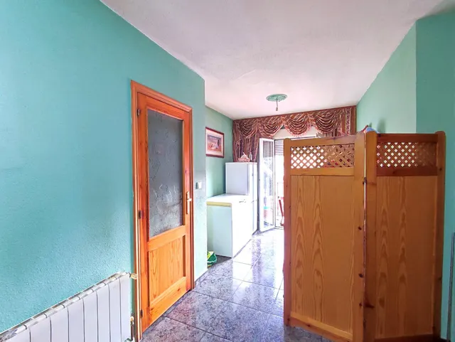 Vivienda y negocio a la venta en Arroyo. — 16