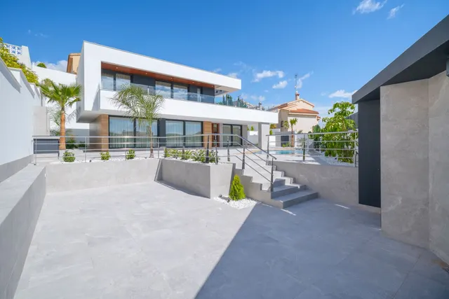 Villa 4 habitaciones 203m² en venta - La Marquesa — 4