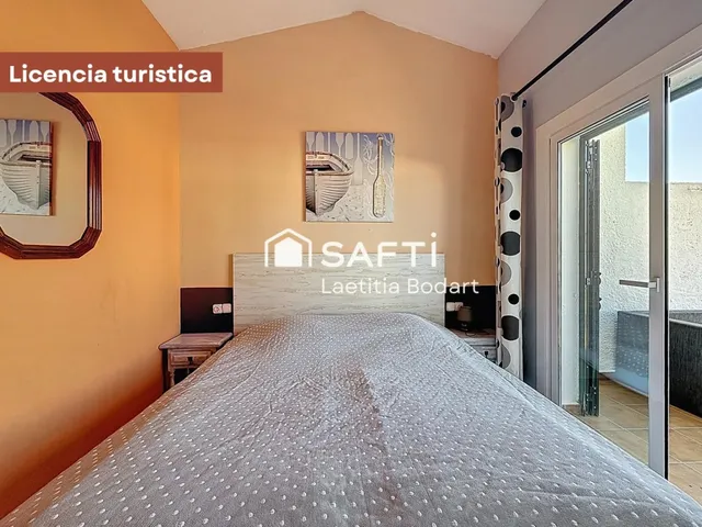 Casa de pescador con licencia turística y amarre - Empuriabrava — 40