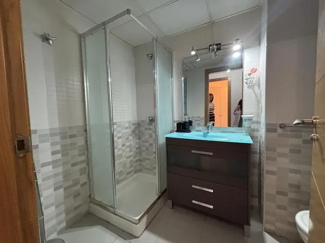 Se vende amplio piso en plaza europa — 11