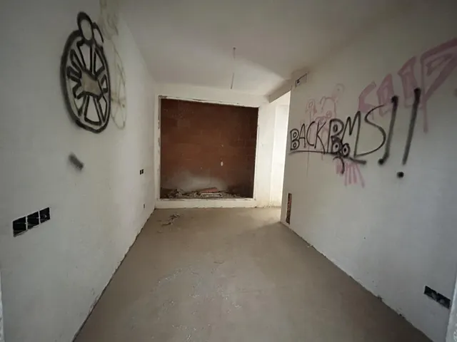 Obra parada en venta en POBLAT IBERIC — 24