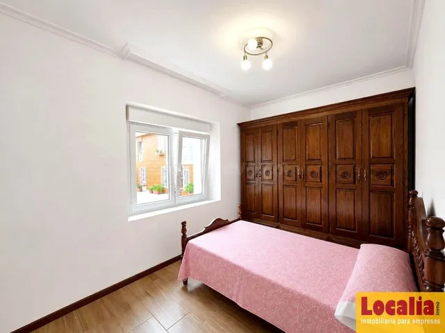 Casa familiar reformada con jardín en Miengo — 22
