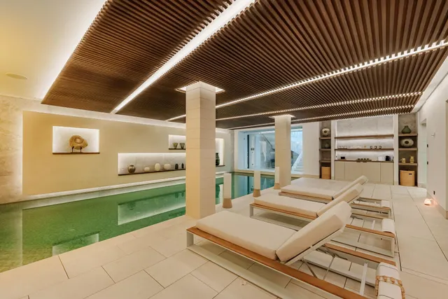 VILLA DE LUJO EN URBANIZACIÓN LA QUINTA, BENAHAVIS — 39