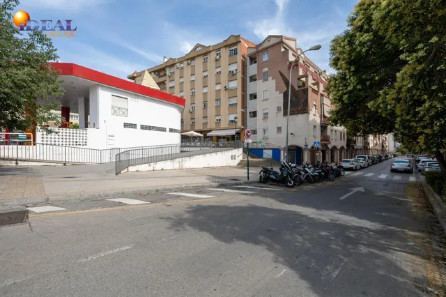 Plaza de garaje en Villarejo. — 2