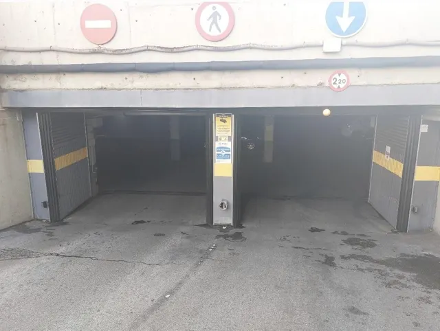 Garaje en venta en ZARZAQUEMADA — 2