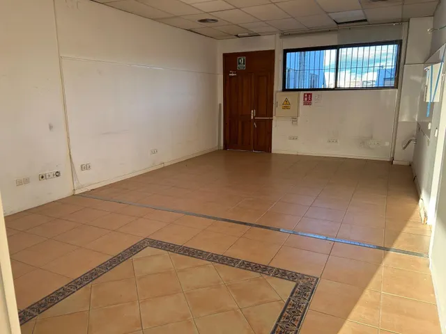 OFICINA POLIGONO SON CASTELLO GRAN VIA ASIMA DIAFANO CON BAÑO — 6