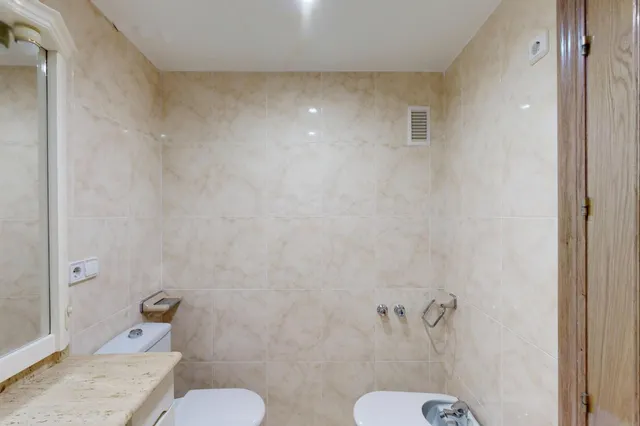 Piso de 3 dormitorios, vestidor y 134 m2 en pleno centro de Murcia – Calle Platería — 25