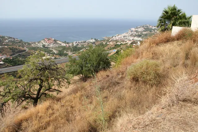Finca rústica con agua y vistas al mar 4.170 m2 — 8
