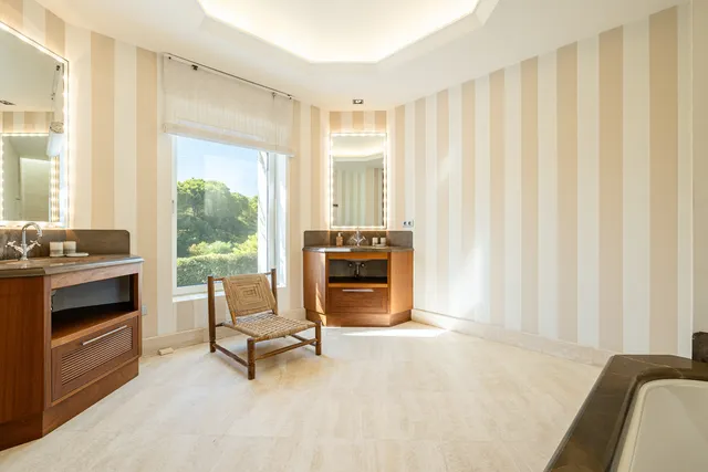 Chalet 4 habitaciones 615m² en venta - Costa Del Sol — 31