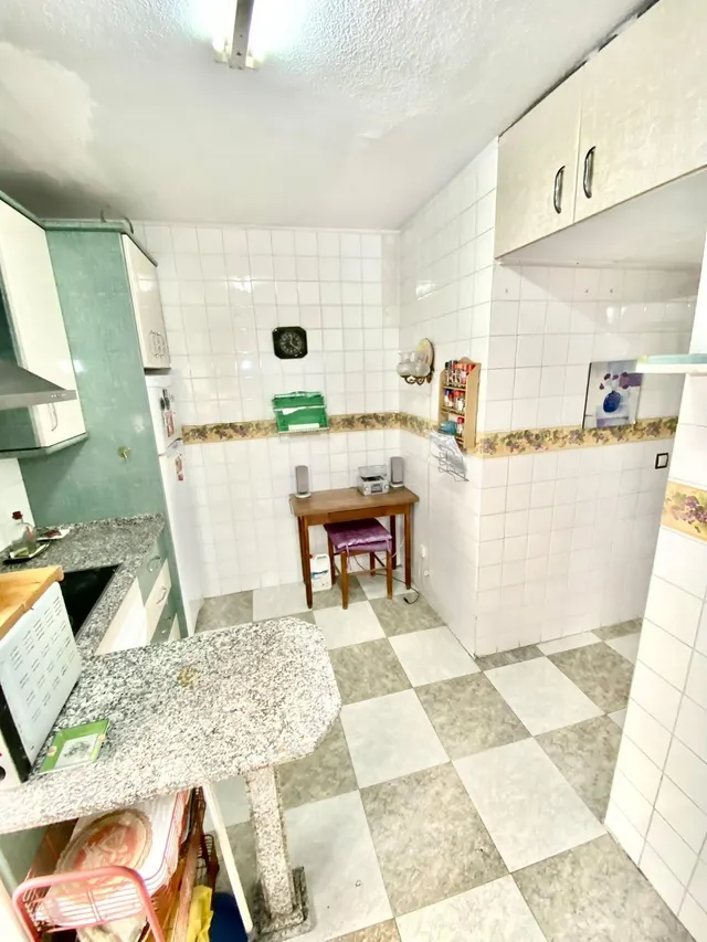 Piso 4 habitaciones 126m² en venta - Av. Barcelona - Viñuela - Rescatado — 11