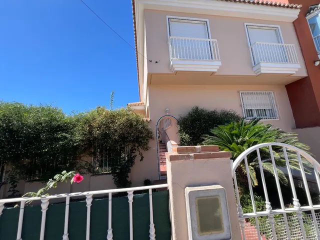 ESPECTACULAR CASA PAREADA EN BENALMADENA 325 M2 — 20