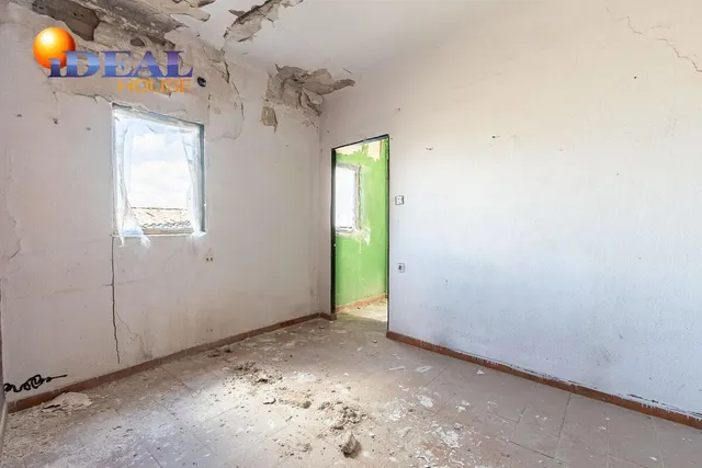 CASA 640 M2 EN CARRETERA DE MURCIA, ALBAYCIN. — 7
