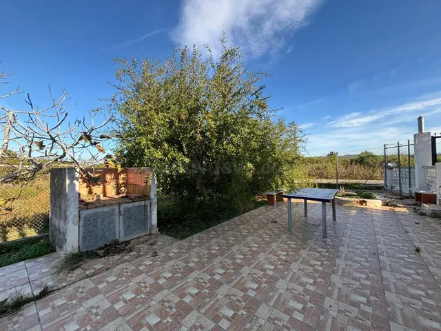 Casa rústica independiente con terreno en Benivaire (Carcaix - foto 3