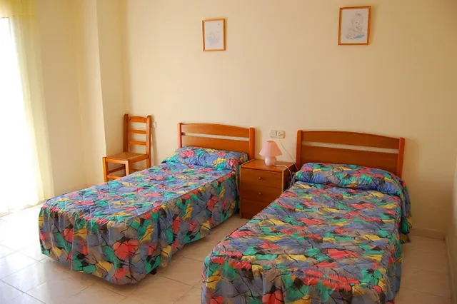 Chalet de 120 m2 con 4 habitaciones dobles y piscina — 19