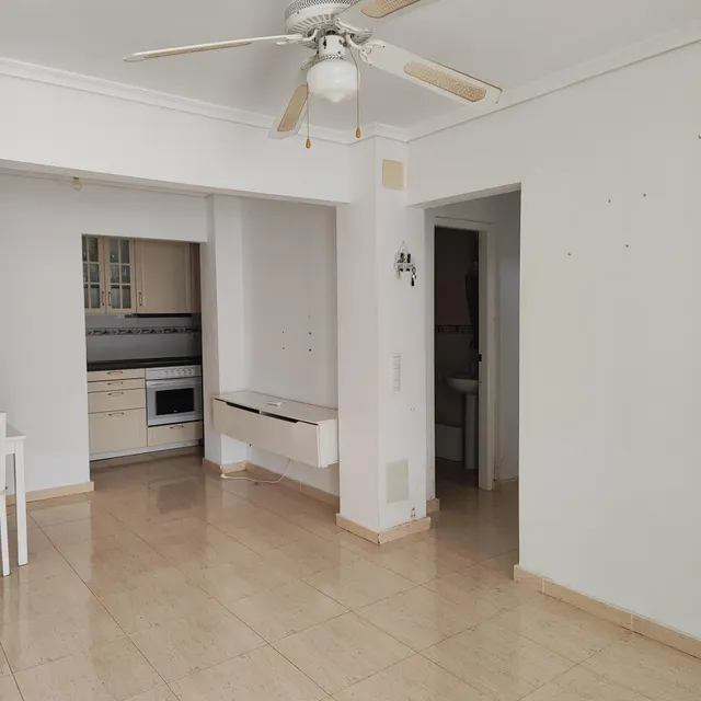 Adosado en Gran Alacant con solárium, balcón y piscina comunitaria — 24