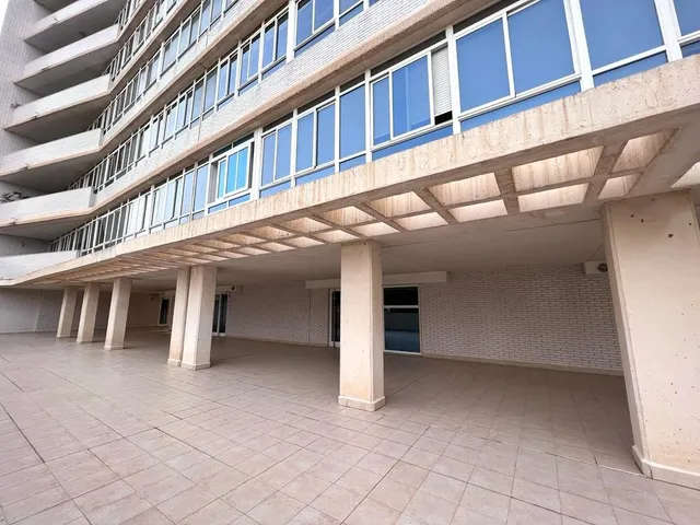 Se alquila local en planta baja en Cartagena — 7
