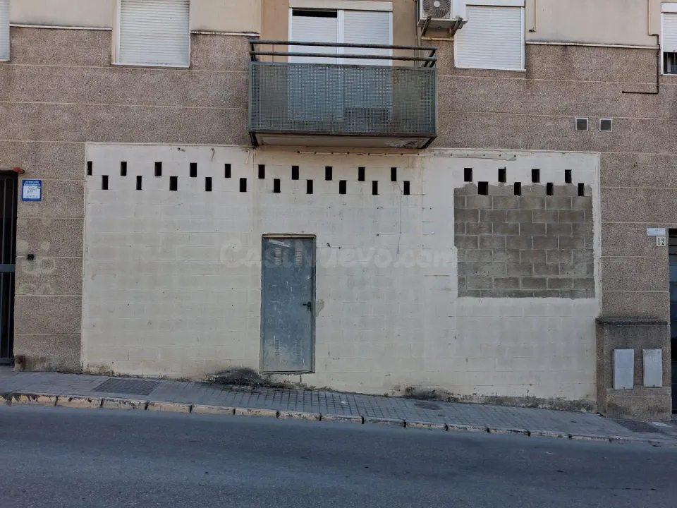 Venta de Local en Lebrija, Sevilla