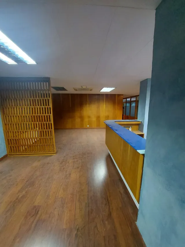 SE VENDE LOCAL DE OFICINAS EN EL CENTRO DE MURCIA — 2