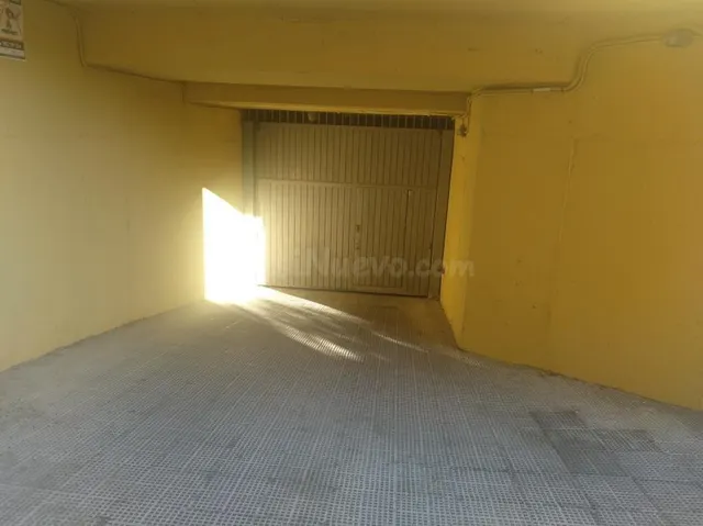 Venta de Garaje en Tomares - Sevilla - foto 4