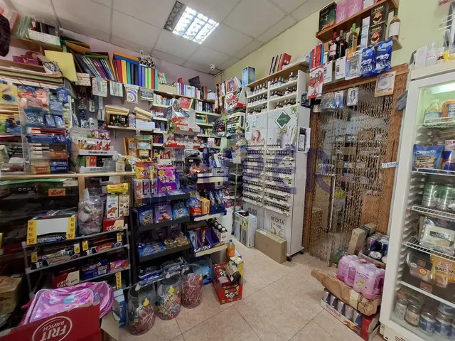 Local comercial 80m² en venta - Alicante-San Vicente del Ras - foto 2