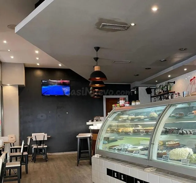 Local Comercial de Hostelería en Primera Línea, Marbella Cen
