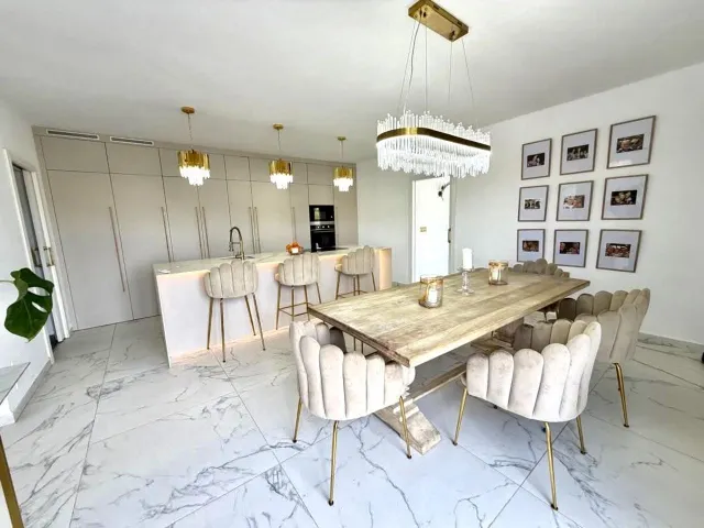 VILLA DE 6 DORMITORIOS Y 2 BAÑOS EN ORIHUELA COSTA (VILLAMARTIN) — 8