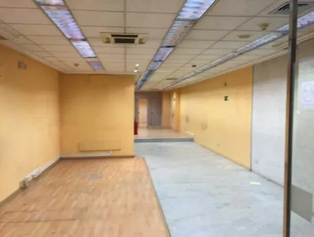 Local en venta en calle Senra, Santiago de Compostela — 8