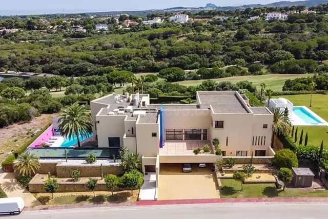 Chalet 5 habitaciones 1900m² en venta - Playa chica tarifa - foto 3