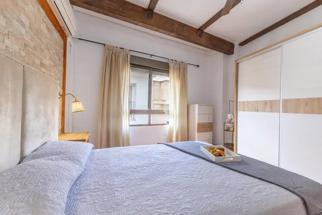 "Vivienda reformada con vistas privilegiadas". — 13