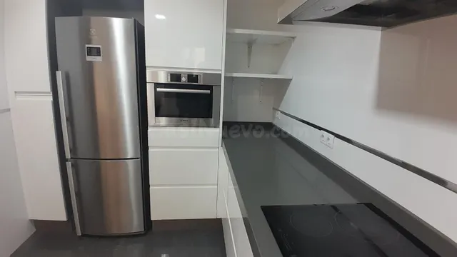 PISO MODERNO 4 habitaciones + 2 PLAZAS EN YECLA — 3