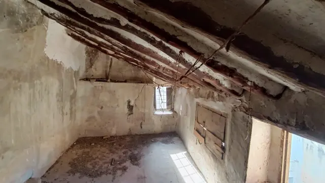 CASA  ANTIGUA  DE 329M2  EN VILLAR DEL ARZOBISPO — 33