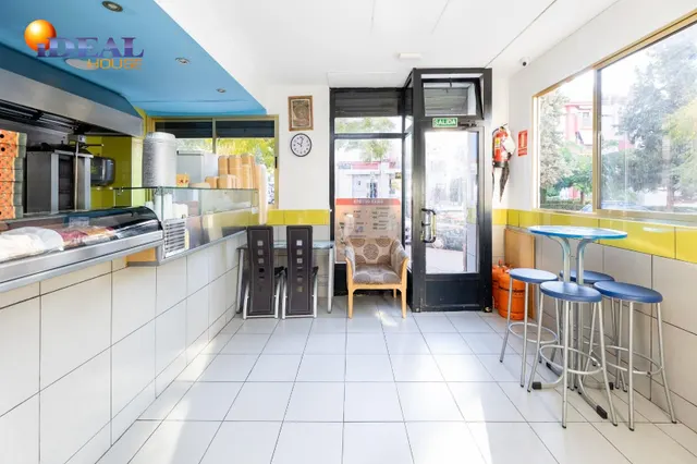 VENTA DE LOCAL EN URBANIZACION PARQUE NUEVA GRANADA (GRANADA) — 15