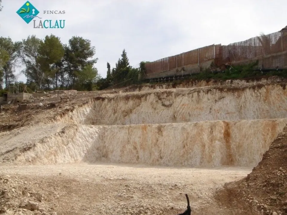 Parcela en venta en Sant Pere de Ribes en zona Pineda Park, magnífica oportunidad con rebaje hecho