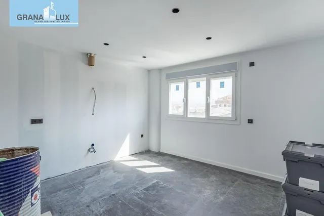 Edificio de nueva construcción en Churriana — 4