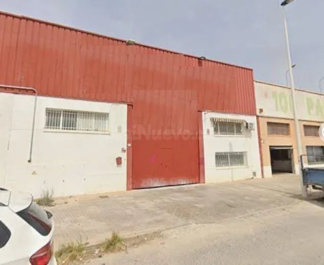 Venta de nave en Crevillente, fachada carretera