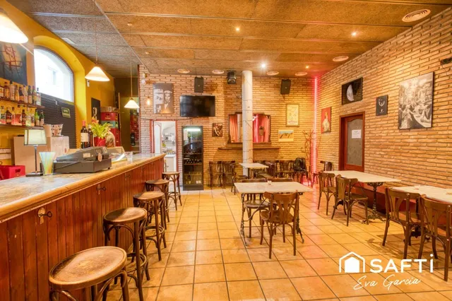Un edificio entero por 380.000€ en Vilafranca del Penedès con potencial para 6 viviendas — 7