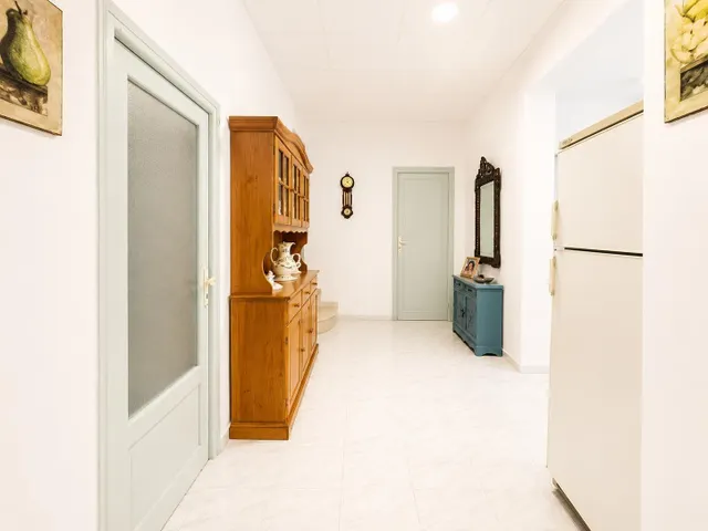 Exclusiva finca con encanto atemporal – una propiedad única cerca de Elche — 12
