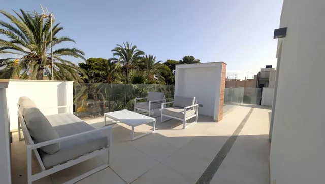 Villa 4 habitaciones 160m² en venta - Centro — 36