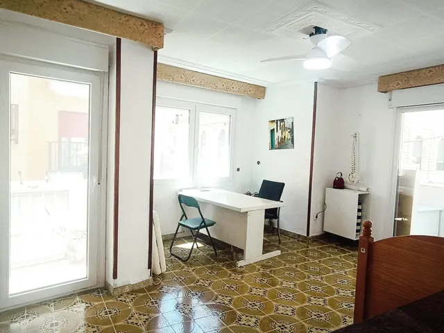 Oportunidad de vivienda en el corazón de la ciudad! — 6