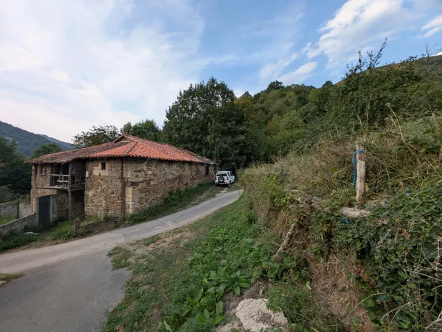 Casa tradicional asturiana para reformar en entorno unico de aller — 18