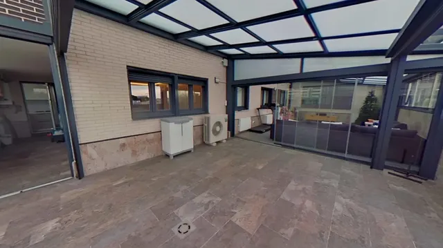 ¡SE ALQUILA!! Impresionante vivienda de tres habitaciones con terraza de 50m2 en la zona de La Garena. — 21