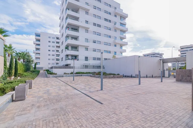 Apartamento premium de gran calidad de 1 dormitorio en torre noga del barrio de albayda con una terraza con vistas panoramicas — 40