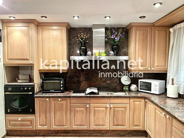 Casa + Local a la venta en Bocairent. — 9