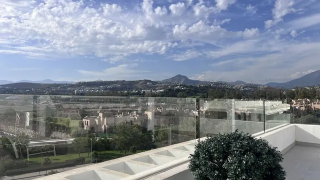 Ático 3 habitaciones 134m² en venta - Zona Las Mesas — 32