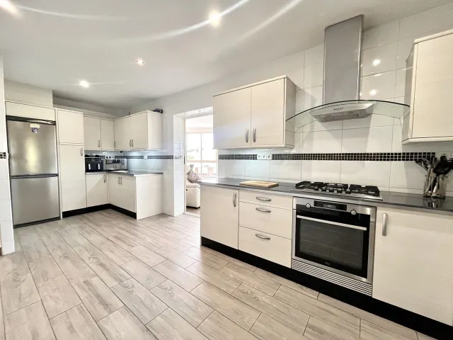 Villa 3 habitaciones 217m² en venta - Pinar de Campoverde - foto 3