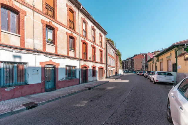 Piso con vistas a la montaña, al mejor precio en buen estado en Aller — 20