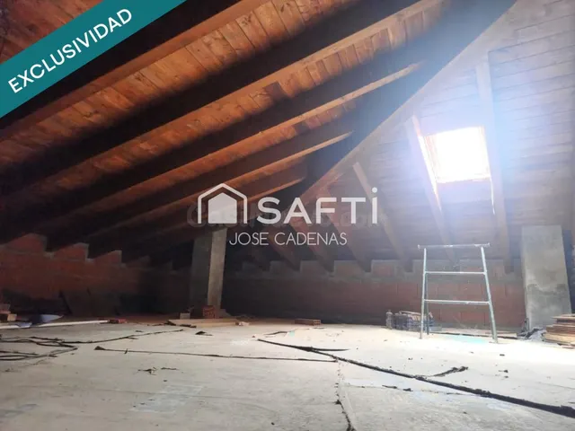 ¡Oportunidad única! Espectacular casa rural tradicional  con huerto de regadío y vistas a la montaña. — 41