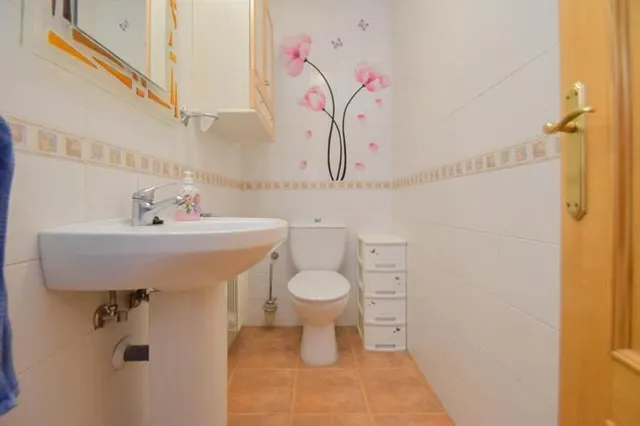CASA PAREADA EN ALHENDÍN, GRANADA — 27