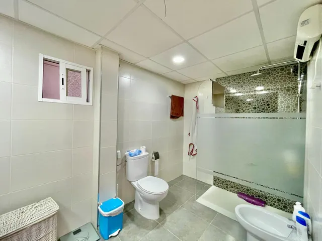 Piso exterior de 3 dormitorios en Miralbaida – Listo para entrar a vivir — 14